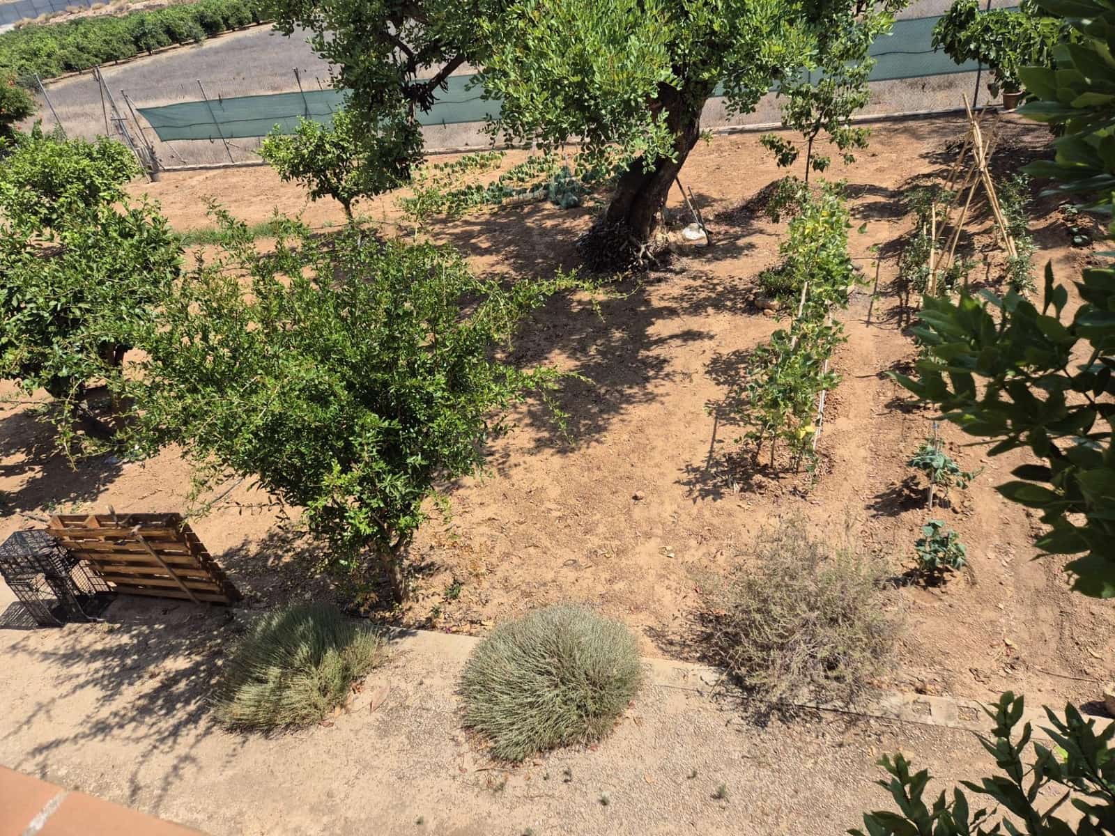 4 sypialnia Willa na sprzedaż w La Pobla de Vallbona z garażem - 675 000 € (Ref: 9145445)