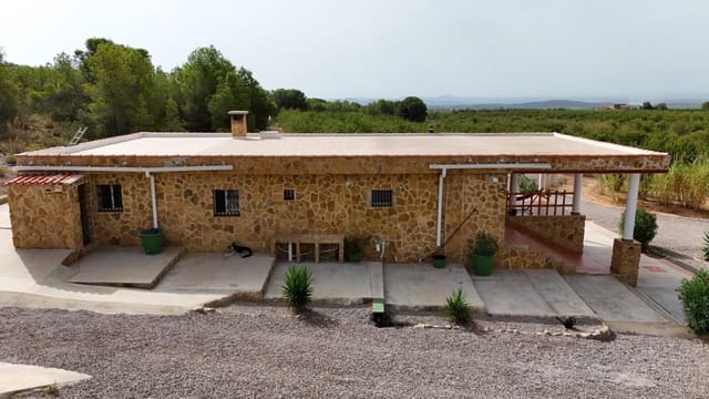 3 bedroom Villa for sale in Llíria with pool garage - € 199,000 (Ref: 9193764)