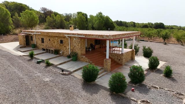 3 bedroom Villa for sale in Llíria with pool garage - € 199,000 (Ref: 9193764)