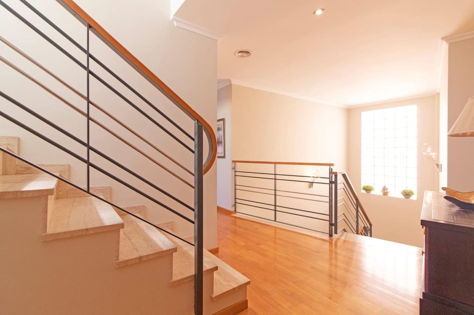 4 soveværelse Byhus til salg i Lliria med garage - € 345.000 (Ref: 9202399)