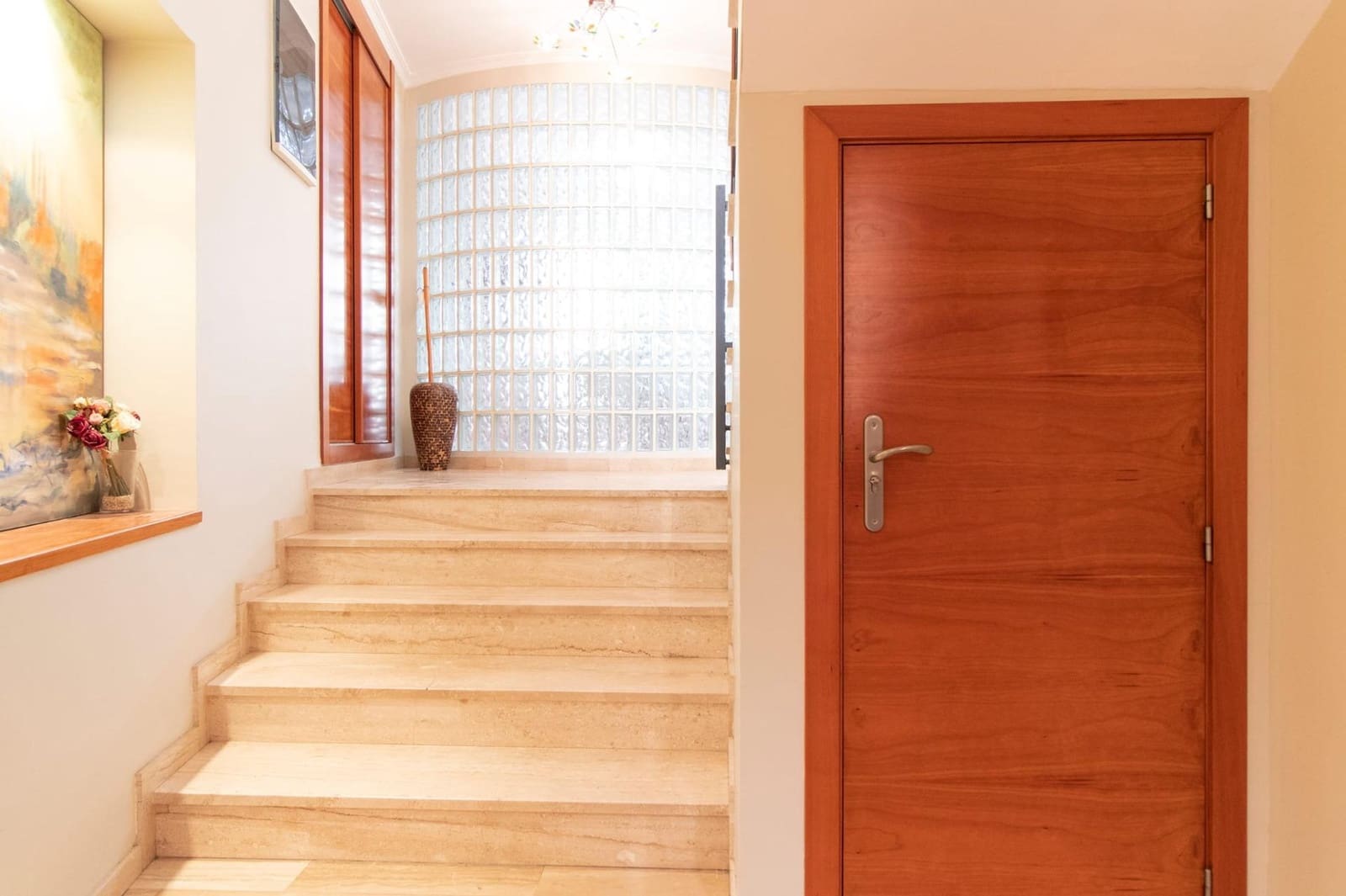 4 soveværelse Byhus til salg i Lliria med garage - € 345.000 (Ref: 9202399)