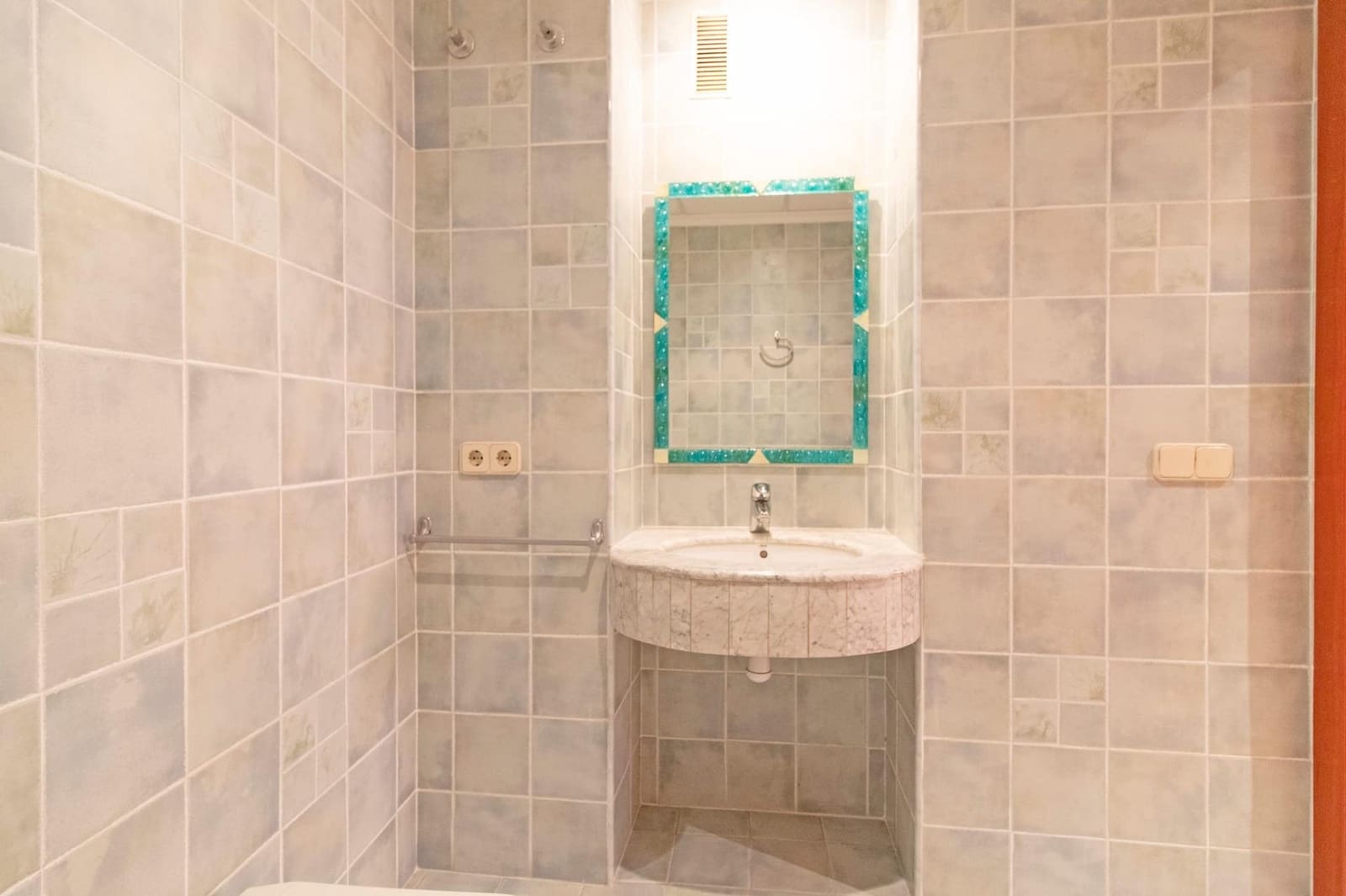 4 soveværelse Byhus til salg i Lliria med garage - € 345.000 (Ref: 9202399)