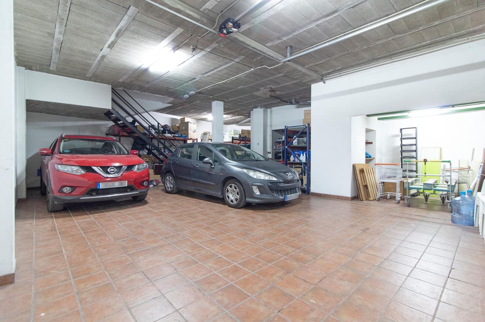 4 soveværelse Byhus til salg i Lliria med garage - € 345.000 (Ref: 9202399)