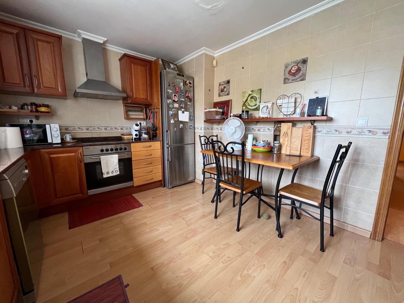 4 soveværelse Villa til salg i Lliria med swimmingpool garage - € 399.000 (Ref: 9215011)