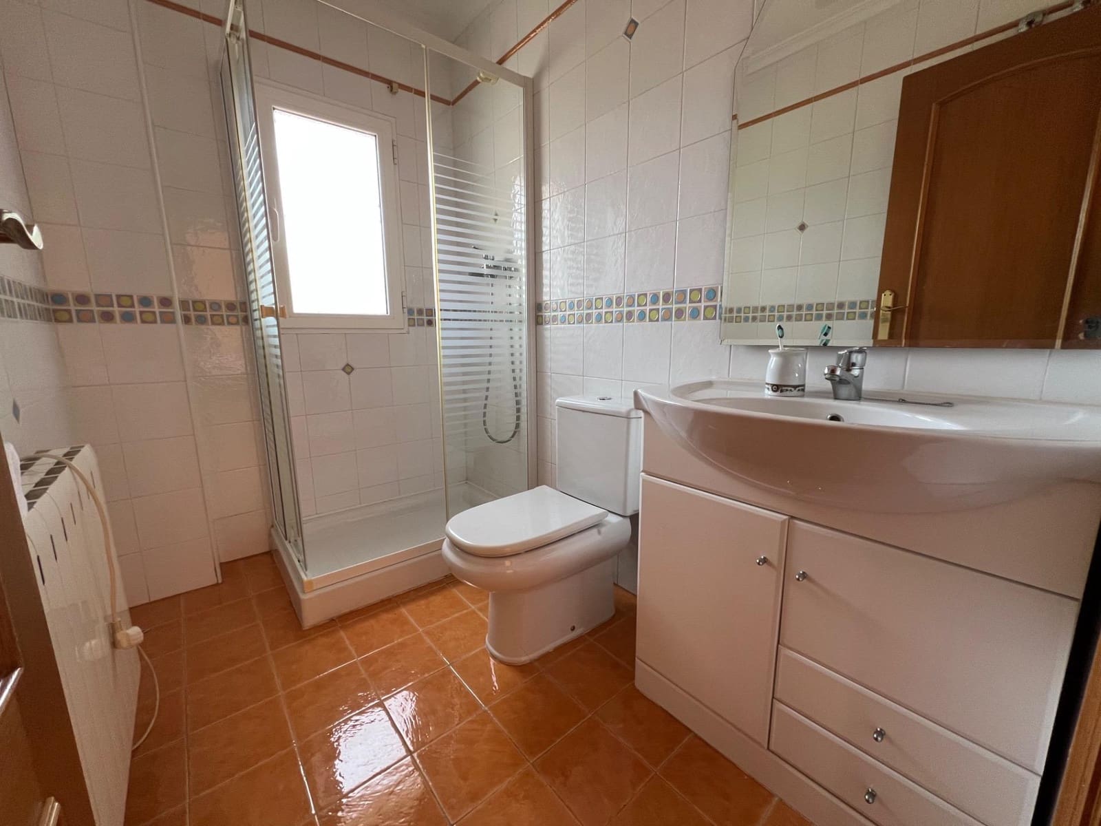 4 soveværelse Villa til salg i Lliria med swimmingpool garage - € 399.000 (Ref: 9215011)