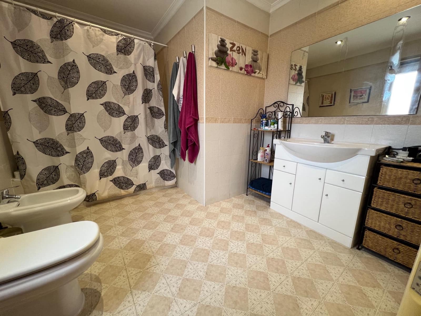 4 soveværelse Villa til salg i Lliria med swimmingpool garage - € 399.000 (Ref: 9215011)