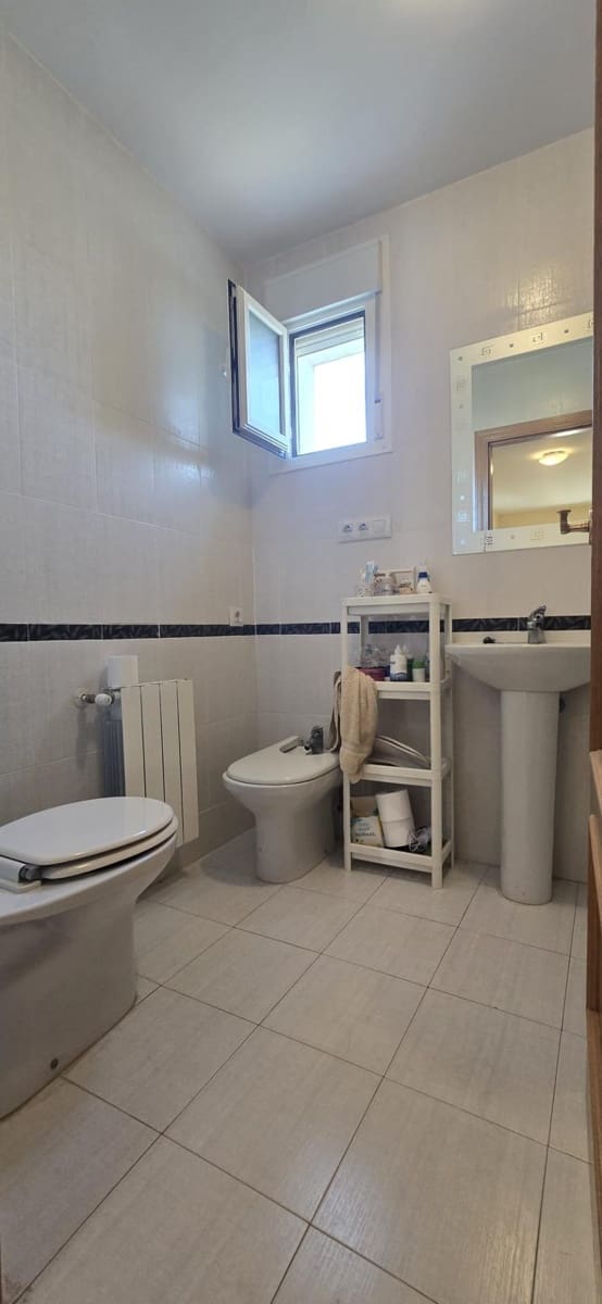 3 sovrum Villa till salu i Lliria - 349 900 € (Ref: 9236402)