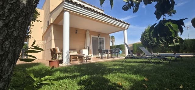 3 sovrum Villa till salu i Llíria - 349 900 € (Ref: 9236402)