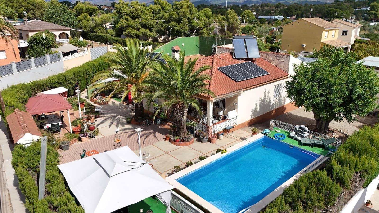 5 soveværelse Villa til salg i Lliria med garage - € 265.000 (Ref: 9264486)