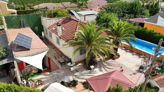 5 bedroom Villa for sale in Llíria with garage - € 265,000 (Ref: 9264486)
