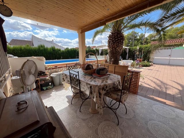 5 bedroom Villa for sale in Llíria with garage - € 265,000 (Ref: 9264486)