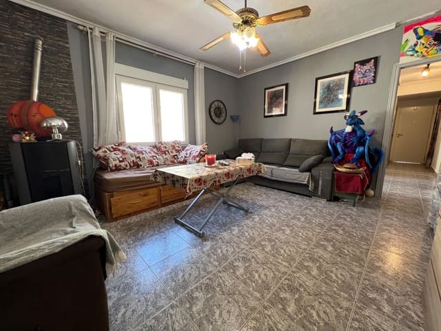 5 bedroom Villa for sale in Llíria with garage - € 265,000 (Ref: 9264486)