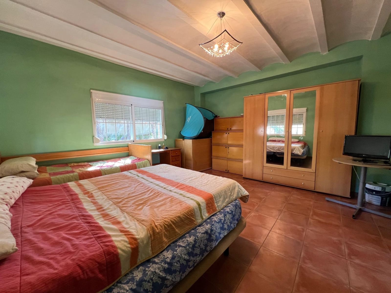 5 slaapkamer Villa te koop in Casinos met zwembad - € 310.000 (Ref: 9282177)