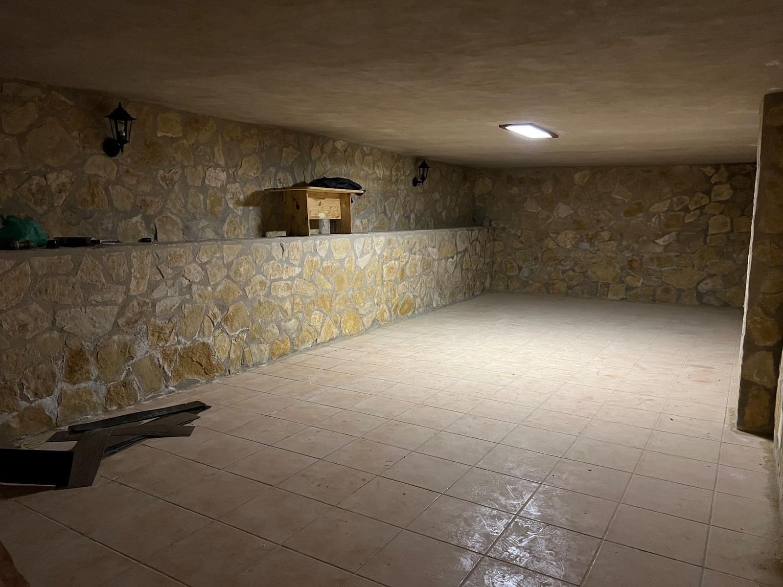 5 slaapkamer Villa te koop in Casinos met zwembad - € 310.000 (Ref: 9282177)