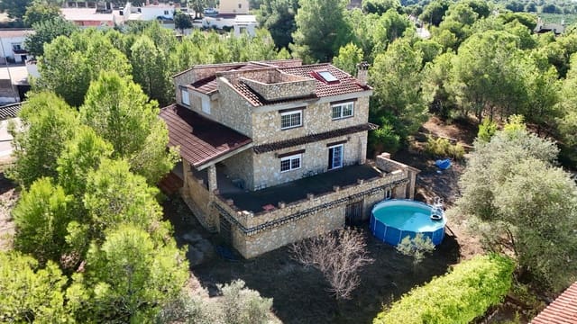 5 soveværelse Villa til salg i Casinos med swimmingpool - € 310.000 (Ref: 9282177)