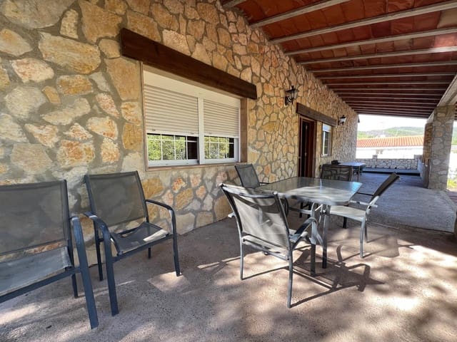 5 soveværelse Villa til salg i Casinos med swimmingpool - € 310.000 (Ref: 9282177)