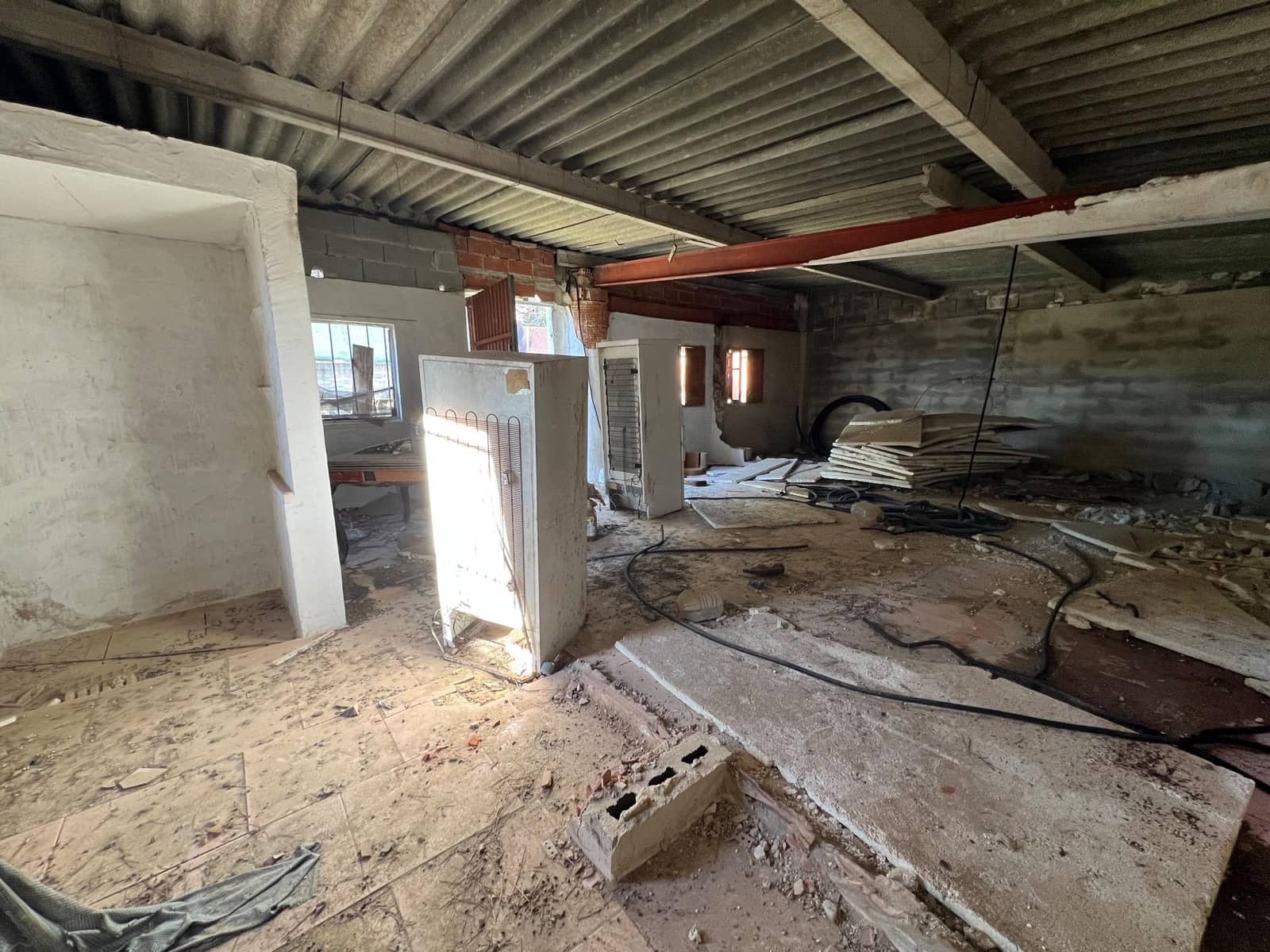 3 sypialnia Willa na sprzedaż w Lliria z basenem garażem - 120 000 € (Ref: 9355827)