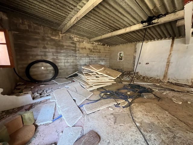 3 camera da letto Villa in vendita in Llíria con piscina garage - 120.000 € (Rif: 9355827)