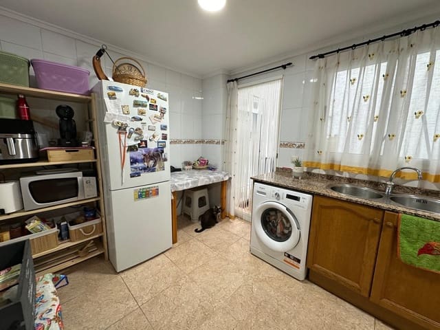 3 sypialnia Mieszkanie na sprzedaż w Llíria - 160 000 € (Ref: 9355831)