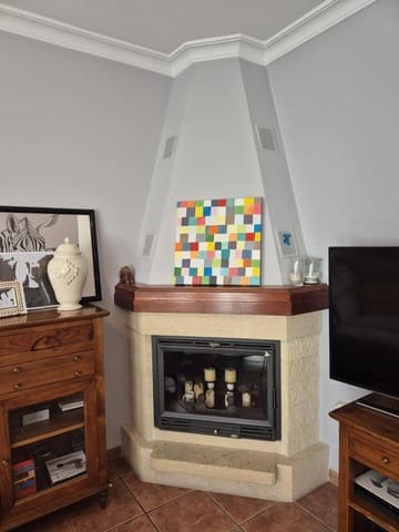 3 bedroom Flat for sale in Llíria - € 189,000 (Ref: 9379010)