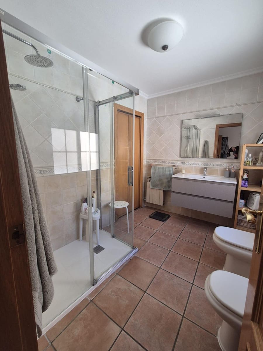 3 bedroom Flat for sale in Lliria - € 189,000 (Ref: 9379010)