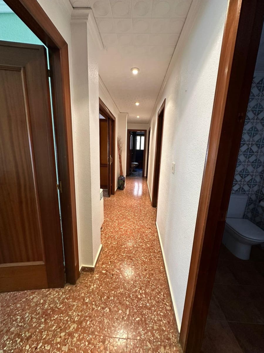 4 slaapkamer Flat te koop in Lliria - € 175.000 (Ref: 9382825)