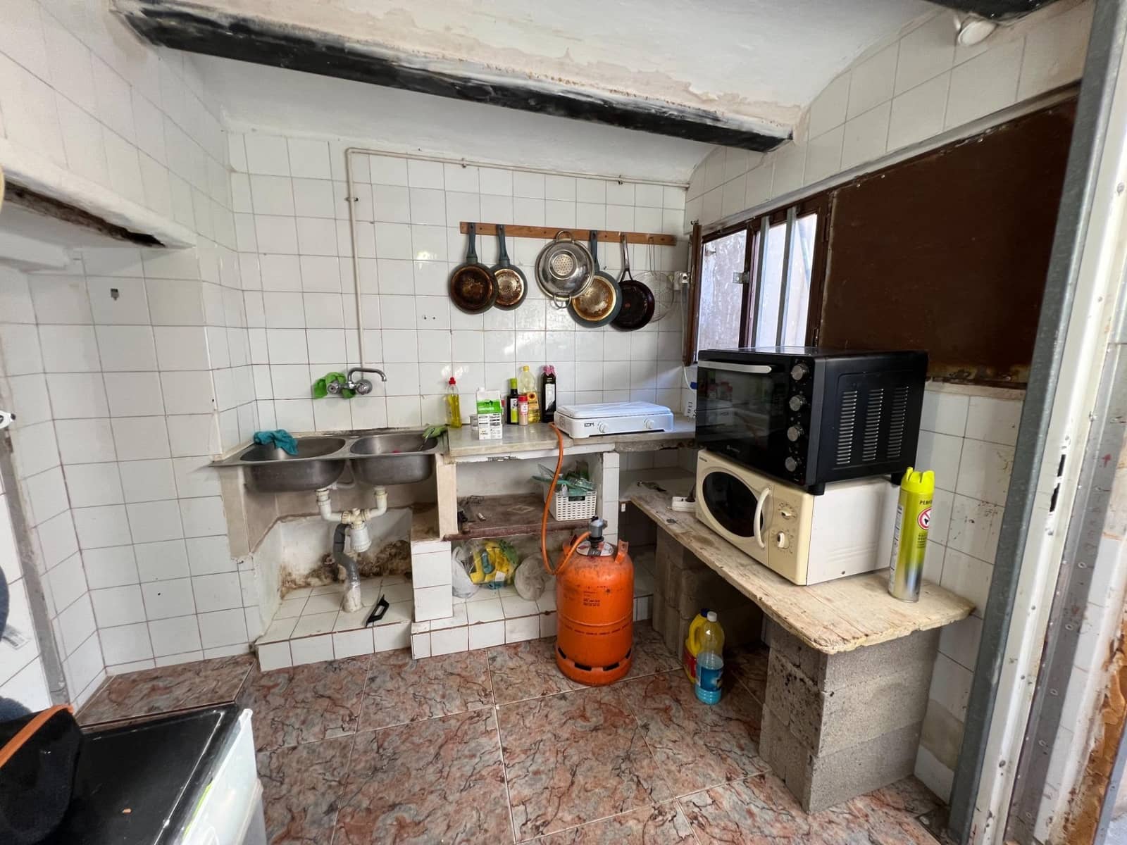 3 soverom Hus til salgs i Lliria - € 73 000 (Ref: 9414081)