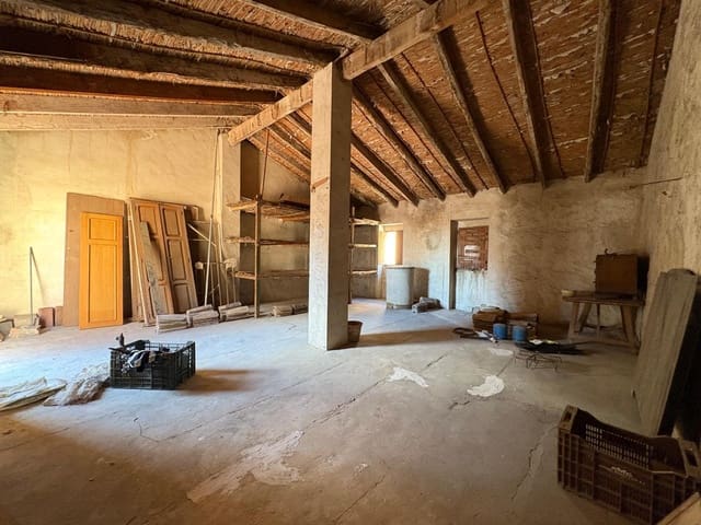 3 bedroom Townhouse for sale in Benaguasil - € 110,000 (Ref: 9436208)