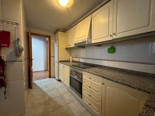 3 chambre Appartement à vendre à Llíria avec garage - 152 990 € (Ref: 9456241)