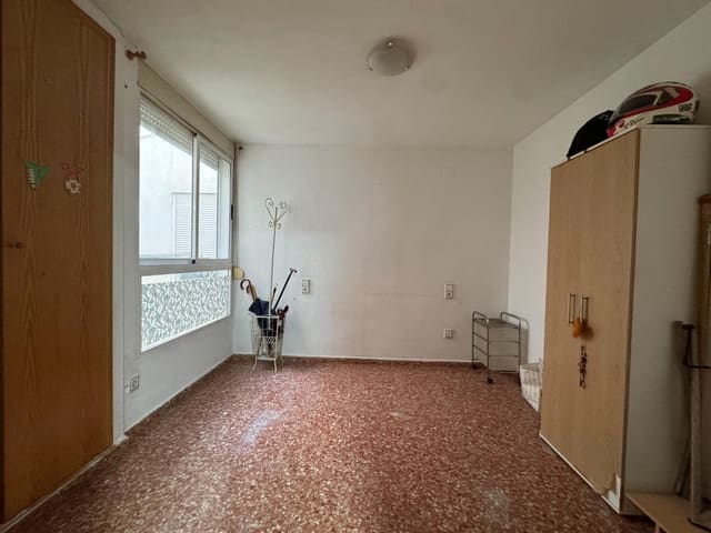 3 chambre Appartement à vendre à Llíria avec garage - 152 990 € (Ref: 9456241)