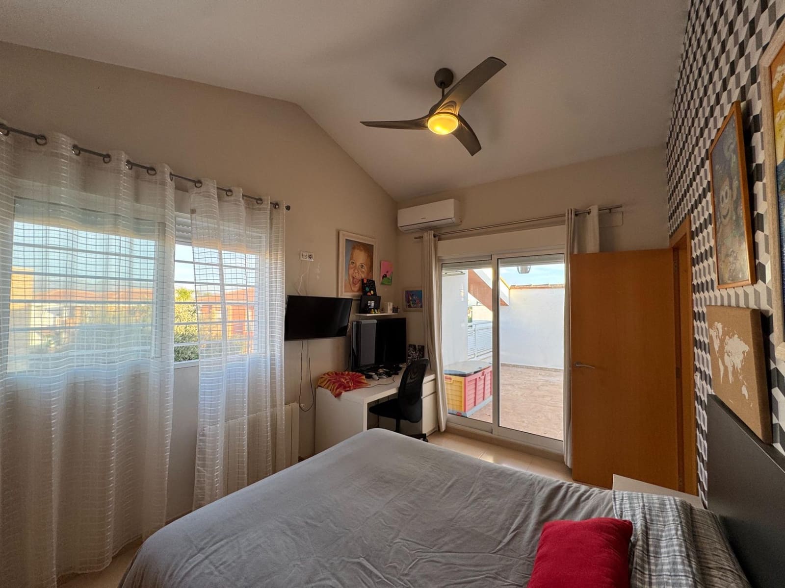 4 sypialnia Willa na sprzedaż w Lliria z basenem garażem - 509 990 € (Ref: 9456242)