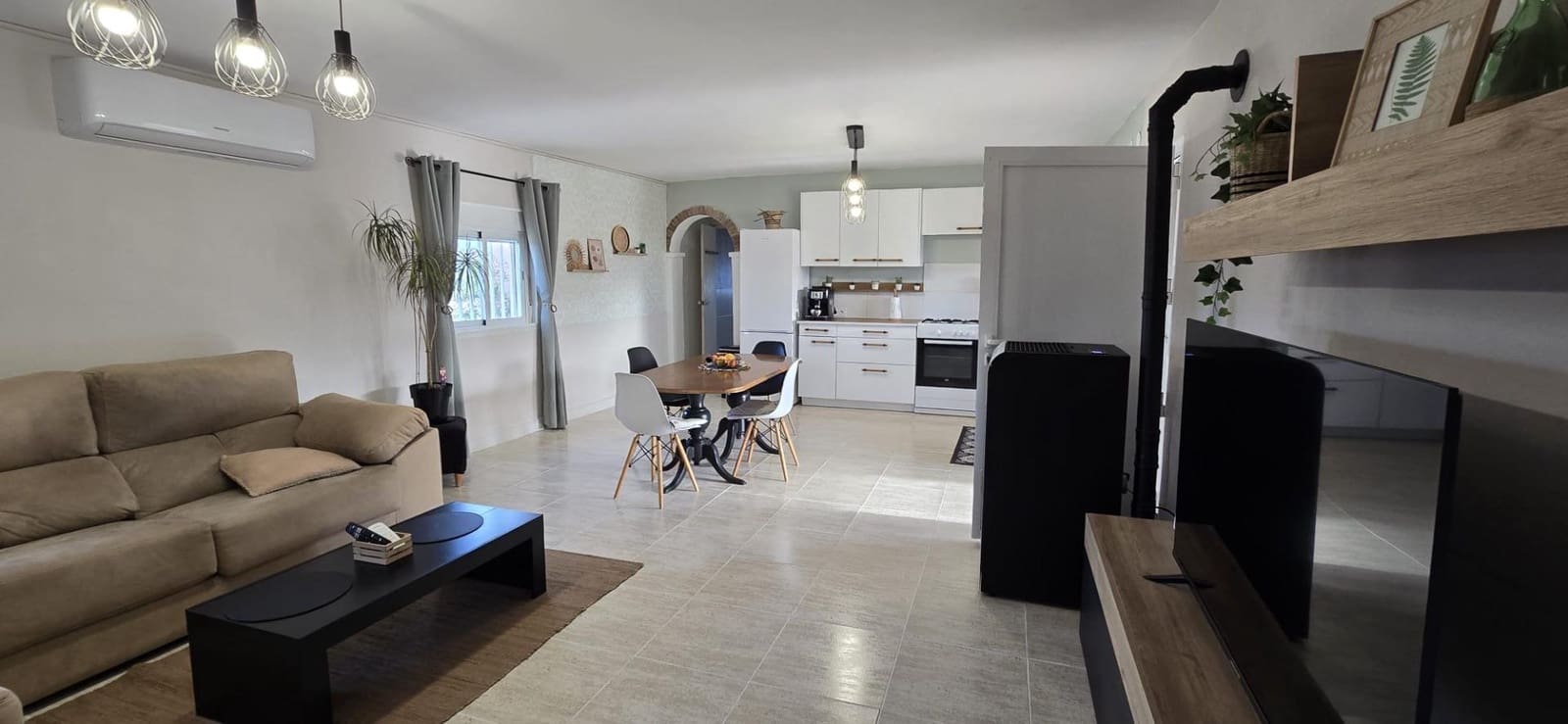 4 sovrum Villa till salu i Casinos - 139 900 € (Ref: 9462071)