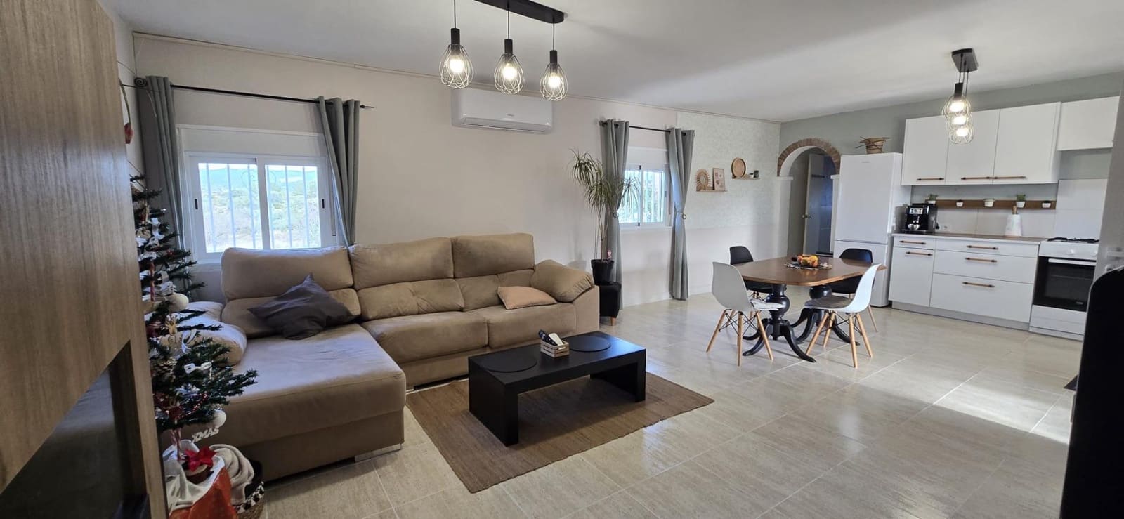 4 sovrum Villa till salu i Casinos - 139 900 € (Ref: 9462071)