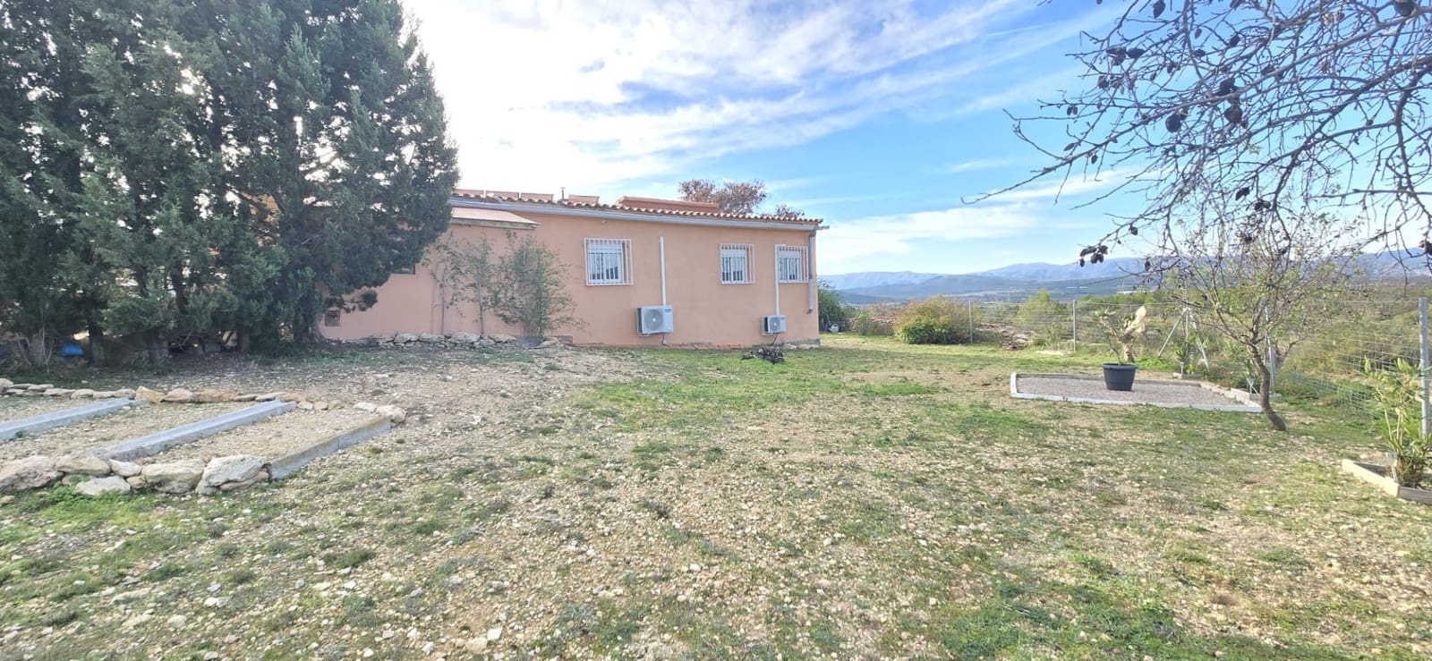 4 sovrum Villa till salu i Casinos - 139 900 € (Ref: 9462071)