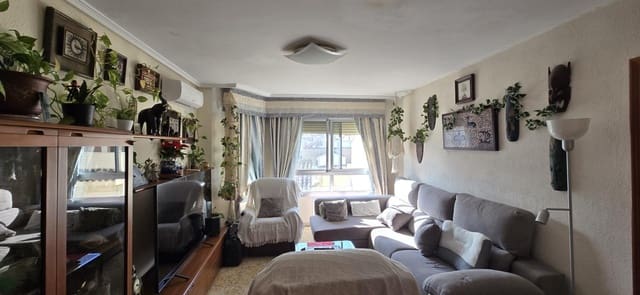 4 Zimmer Wohnung zu verkaufen in Llíria - 195.000 € (Ref: 9468471)