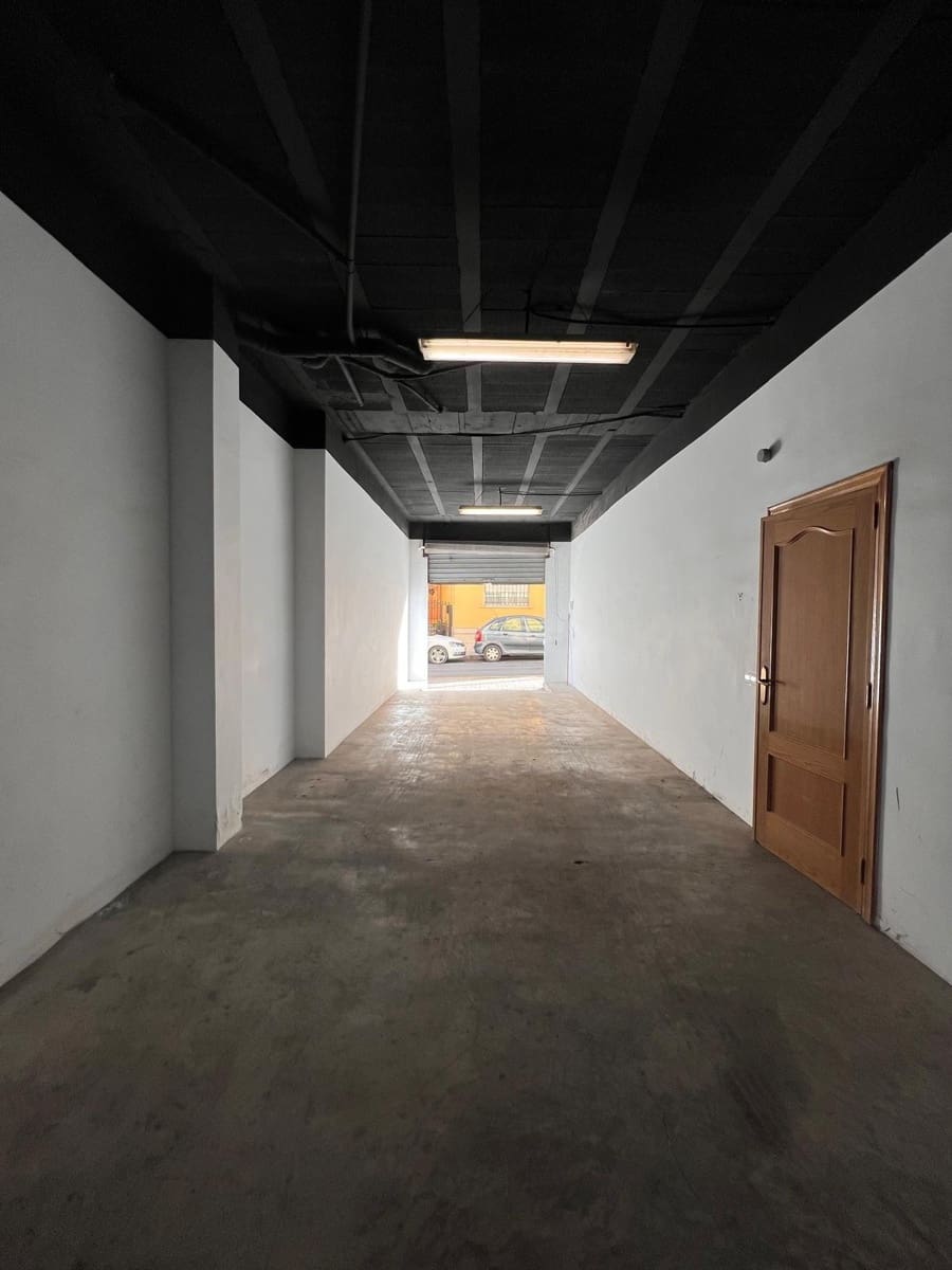 Erhverv til salg i Lliria - € 140.000 (Ref: 9491306)