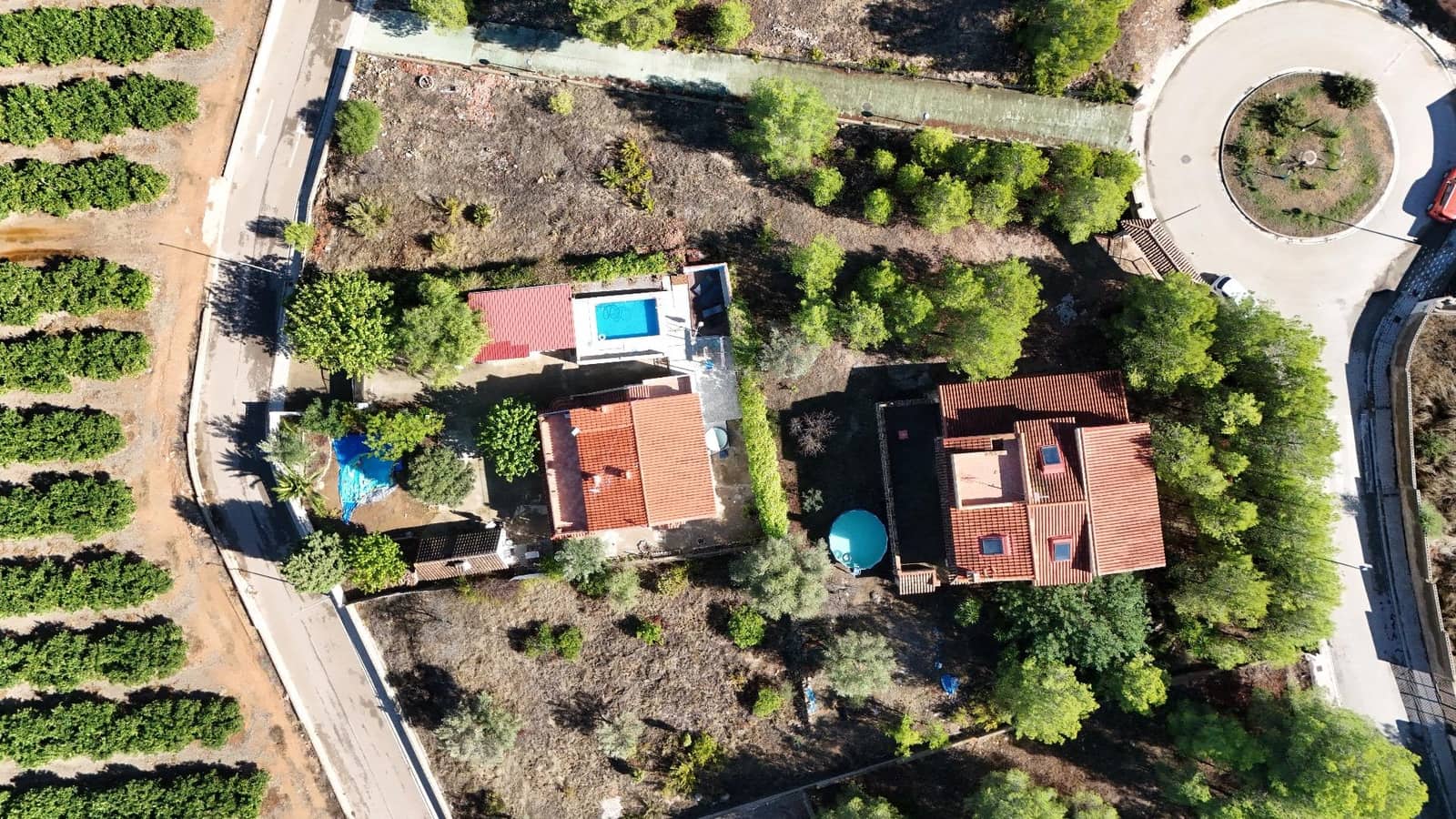 5 bedroom Villa for sale in Casinos with pool - € 275,000 (Ref: 9494611)