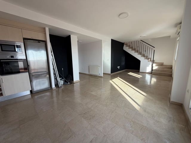 3 Zimmer Apartment zu vermieten in La Pobla de Vallbona - 1.200 € (Ref: 9504283)