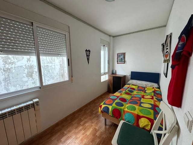 3 soveværelse Lejlighed til salg i Llíria - € 195.000 (Ref: 9504284)