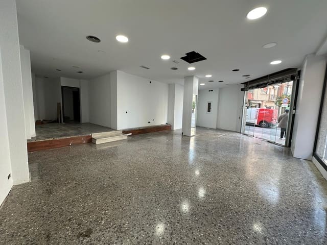 Commerciale da affittare in Llíria - 700 € (Rif: 9518889)