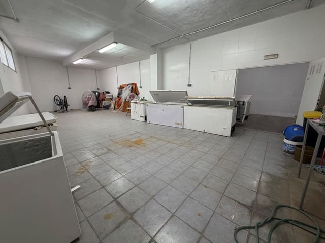 1 soveværelse Erhverv til salg i Vilamarxant / Villamarchante - € 95.000 (Ref: 9551471)