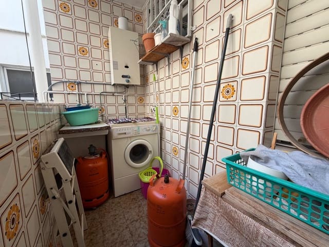 4 sypialnia Mieszkanie na sprzedaż w Llíria - 185 000 € (Ref: 9561777)