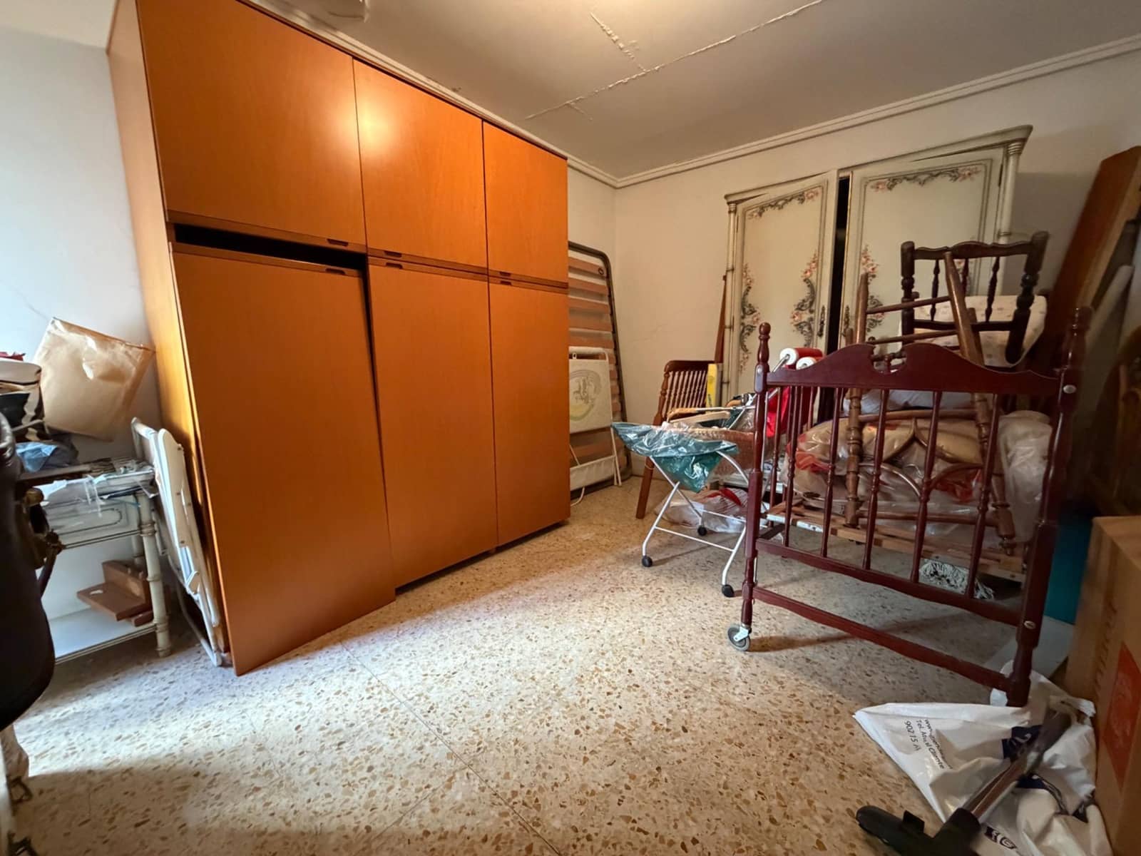 6 quarto Casa em Banda para venda em Lliria - 168 000 € (Ref: 9561780)