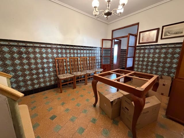 6 sovrum Hus till salu i Llíria - 168 000 € (Ref: 9561780)