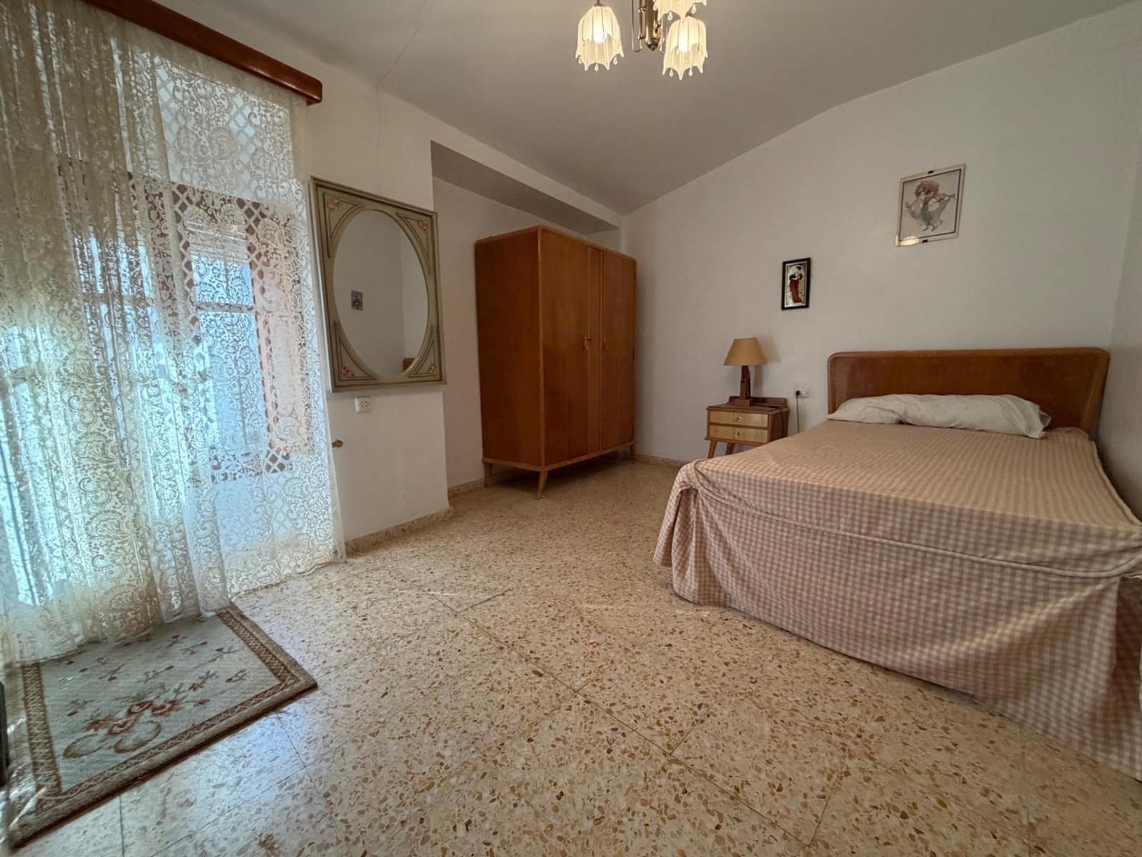 6 quarto Casa em Banda para venda em Lliria - 168 000 € (Ref: 9561780)