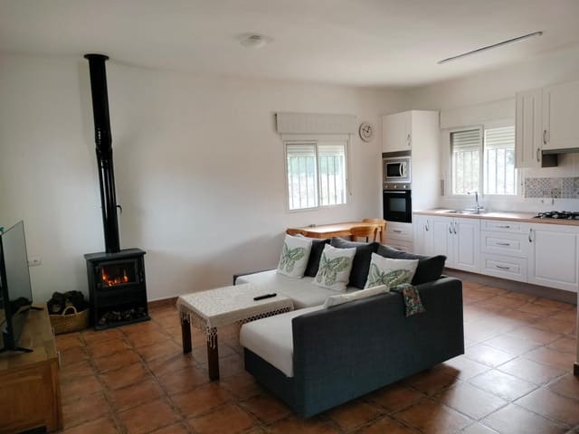 3 soveværelse Villa til salg i Pedralba med swimmingpool - € 170.000 (Ref: 9565231)