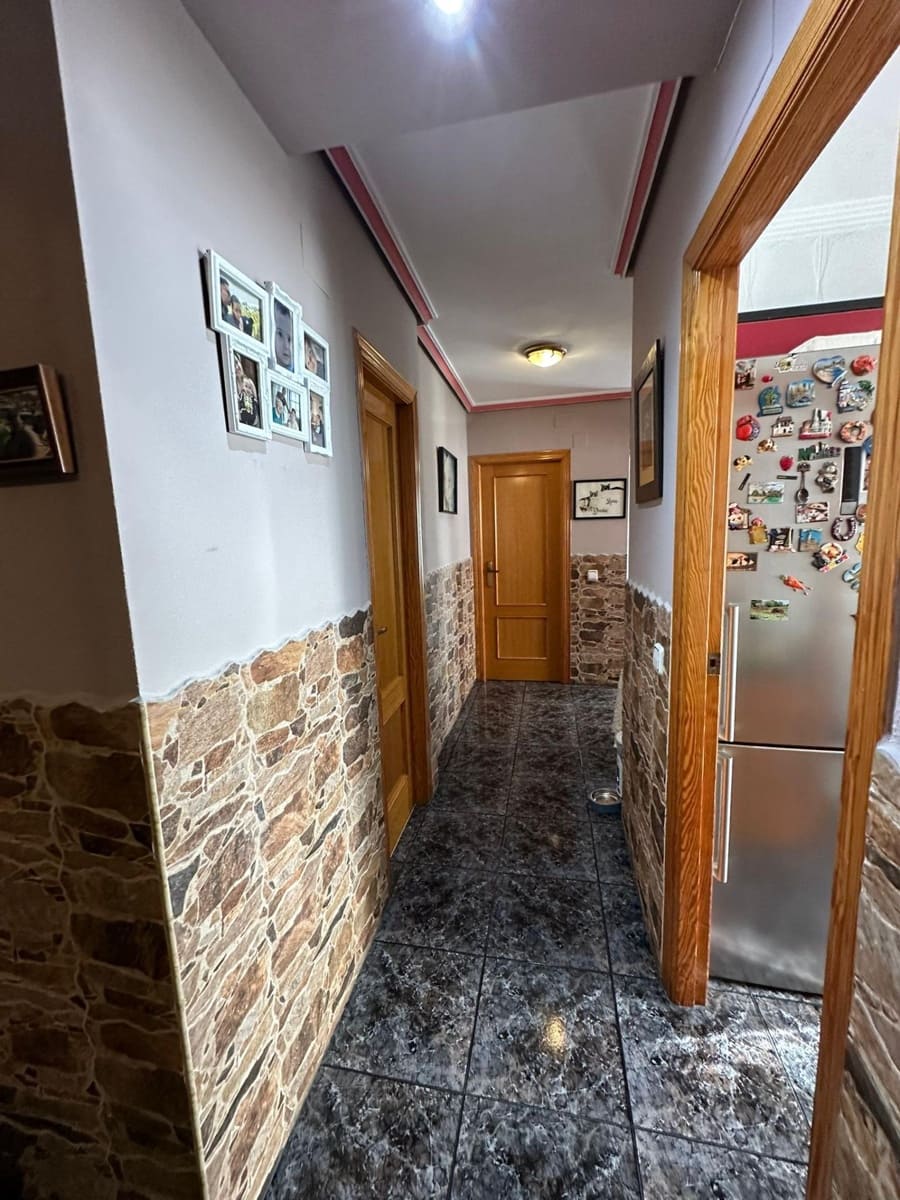 3 camera da letto Appartamento in vendita in Lliria con garage - 210.000 € (Rif: 9565232)