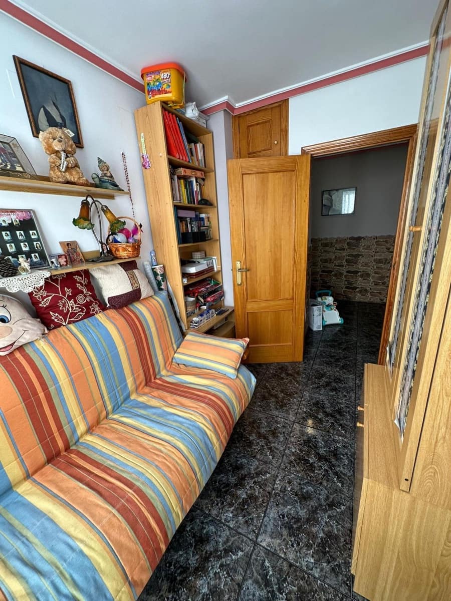 3 camera da letto Appartamento in vendita in Lliria con garage - 210.000 € (Rif: 9565232)