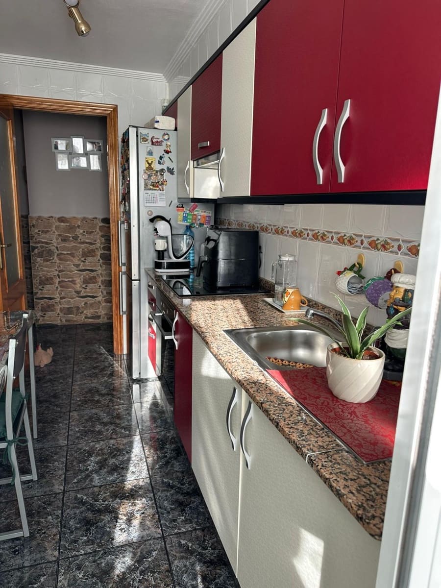 3 camera da letto Appartamento in vendita in Lliria con garage - 210.000 € (Rif: 9565232)