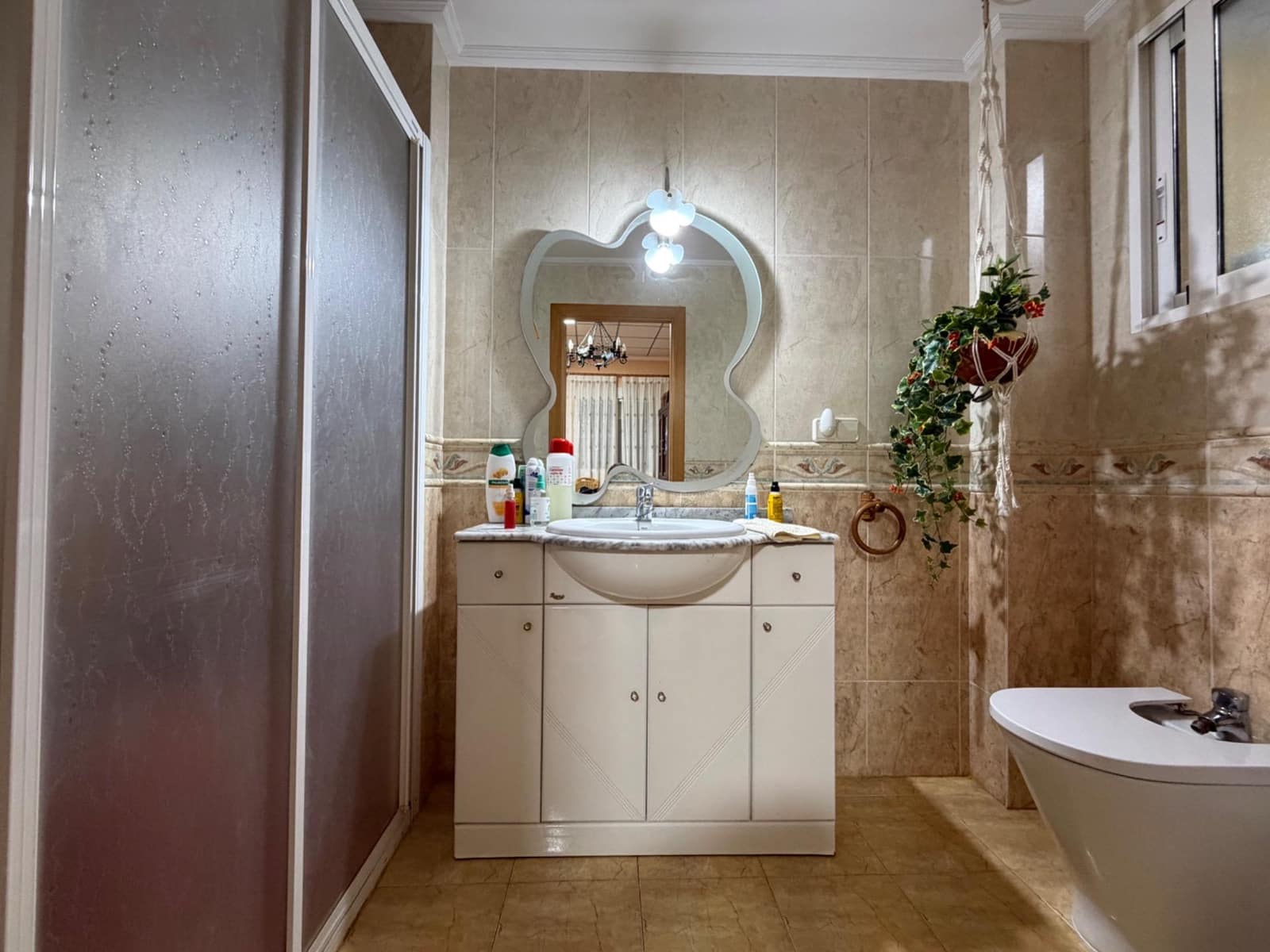 5 quarto Casa em Banda para venda em Vilamarxant / Villamarchante com garagem - 265 000 € (Ref: 9586489)